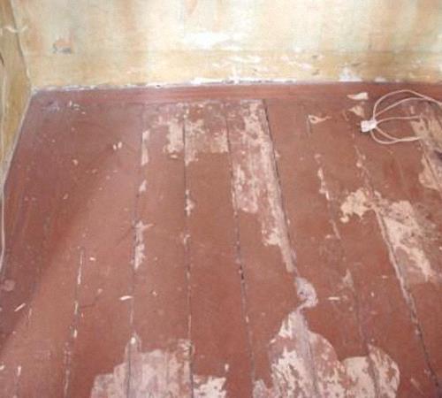 Монтаж гибких напольных покрытий (линолеум и ПВХ плитка) на деревянные и окрашенные поверхности.