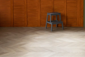 Фото Виниловая плитка Vinilam Parquet Chevron Glue RI4445118CL4 Сезар клеевой 