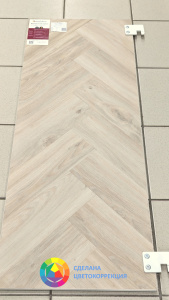 Фото Виниловая плитка Moduleo Layred Herringbone Blackjack Oak 22210 