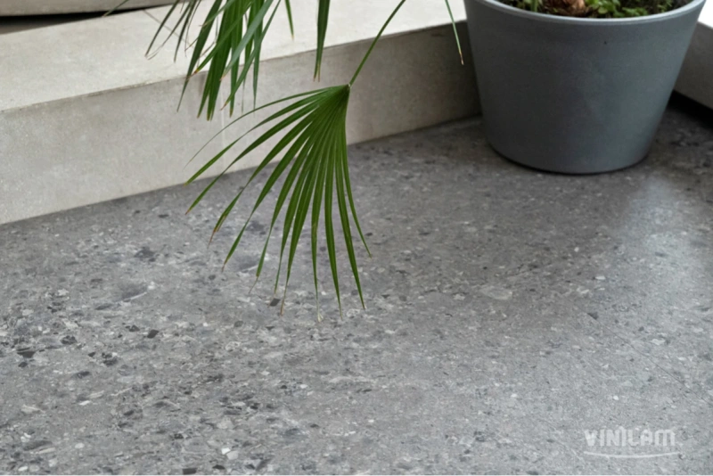 Виниловая плитка Vinilam Ceramo Stone WPC 71613 Терраццо 