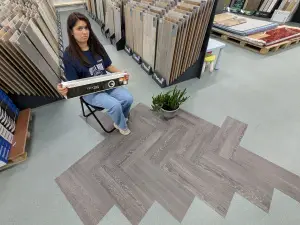 Фото Виниловая плитка Tarkett New Age Herringbone Stargaze 