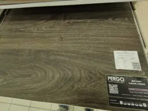 Виниловая плитка Pergo Modern Plank Optimum Click Дуб Сити Черный V3131-40091 