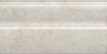 Добор к плитке Kerama Marazzi Веласка (Плинтус настенный FMA026R Веласка бежевый светлый матовый обрезной  30 х 15 см)